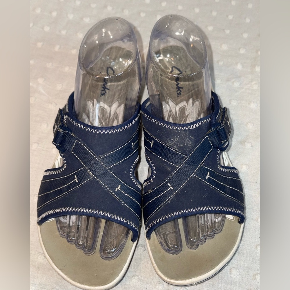 CLOUDSTEPPERS by Clarks 9 Navy Blue Comfort Sandal - Medium